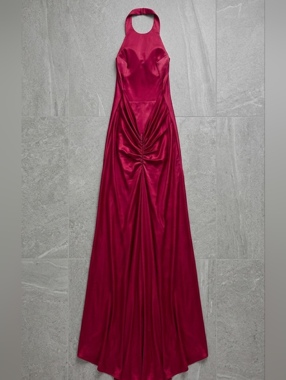 Vintage Elegant High-Neck Backless Red Halter Gown